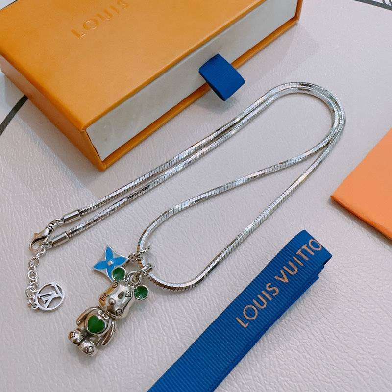 LV Necklace 11yxx04
